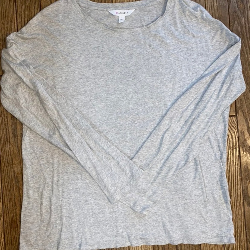 Athleta long sleeve top